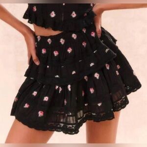 LoveShackFancy Mini Ruffled Floral
Embroidered skirt Sz XXS **NWT**